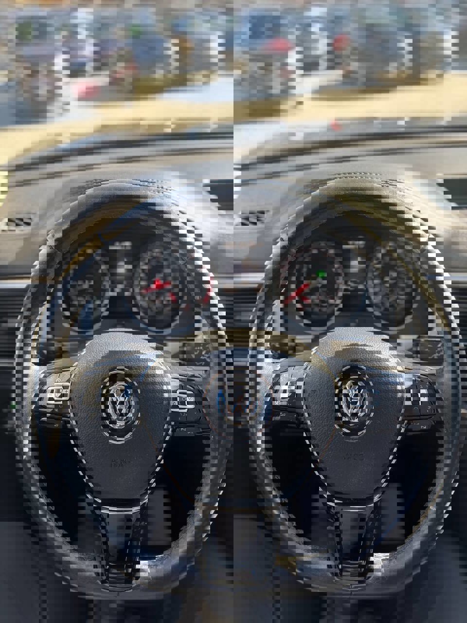 Used 2018 Volkswagen Atlas SE image 11