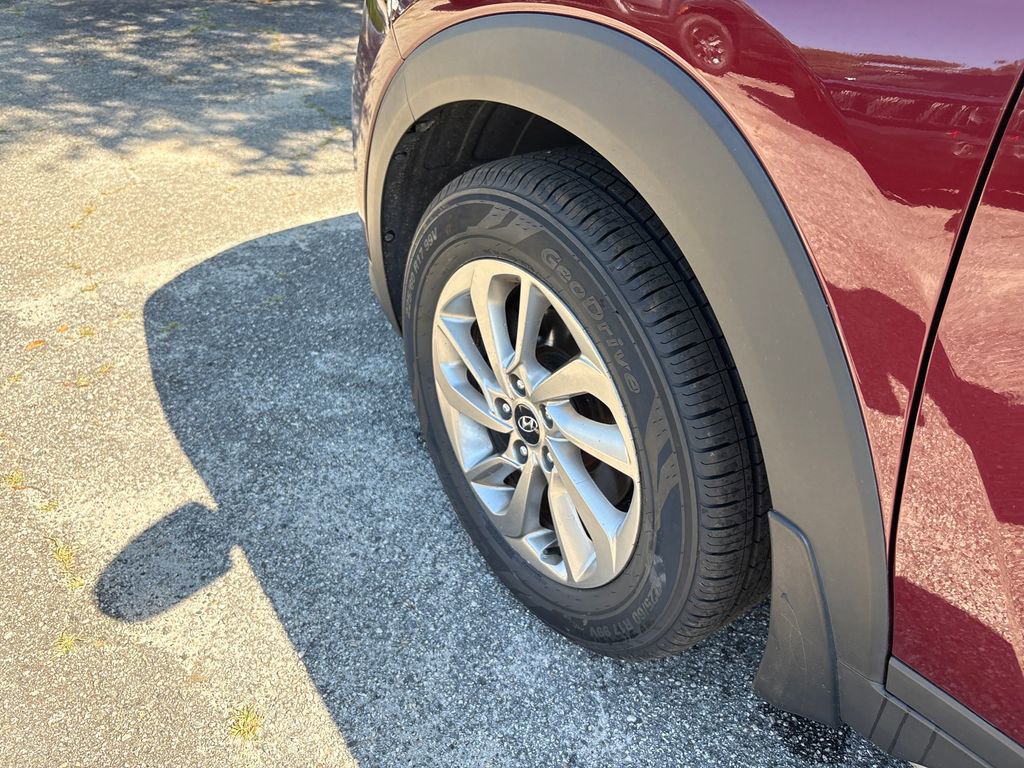 Used 2017 Hyundai Tucson SE Plus AWD/4WD image 21