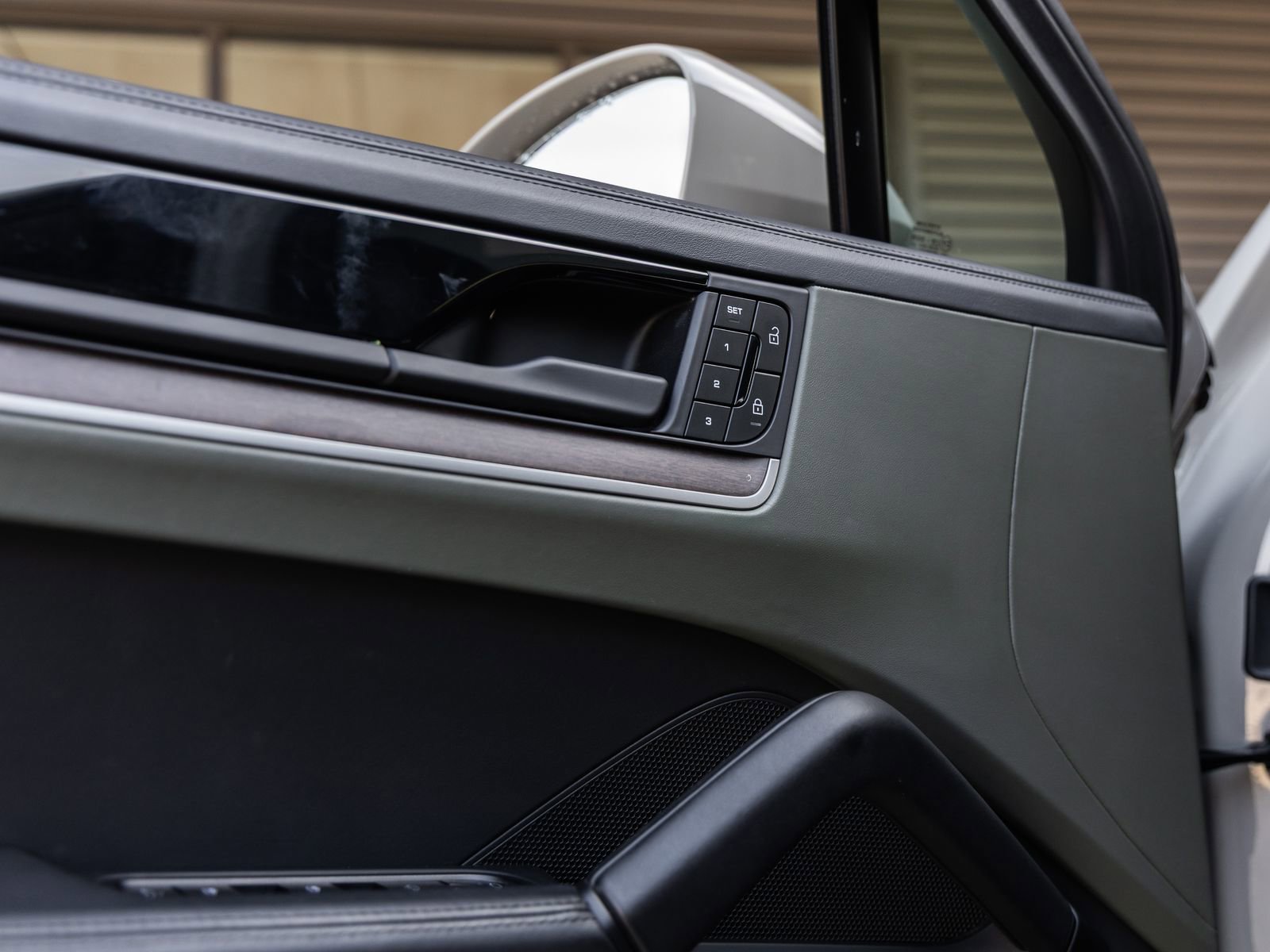 Certified 2024 Porsche Cayenne S w/ Premium Package Plus (PP1) image 22