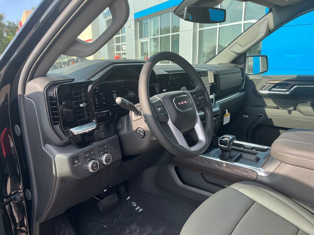 New 2026 GMC Sierra 1500 SLT w/ SLT Premium Plus Package AWD/4WD image 13