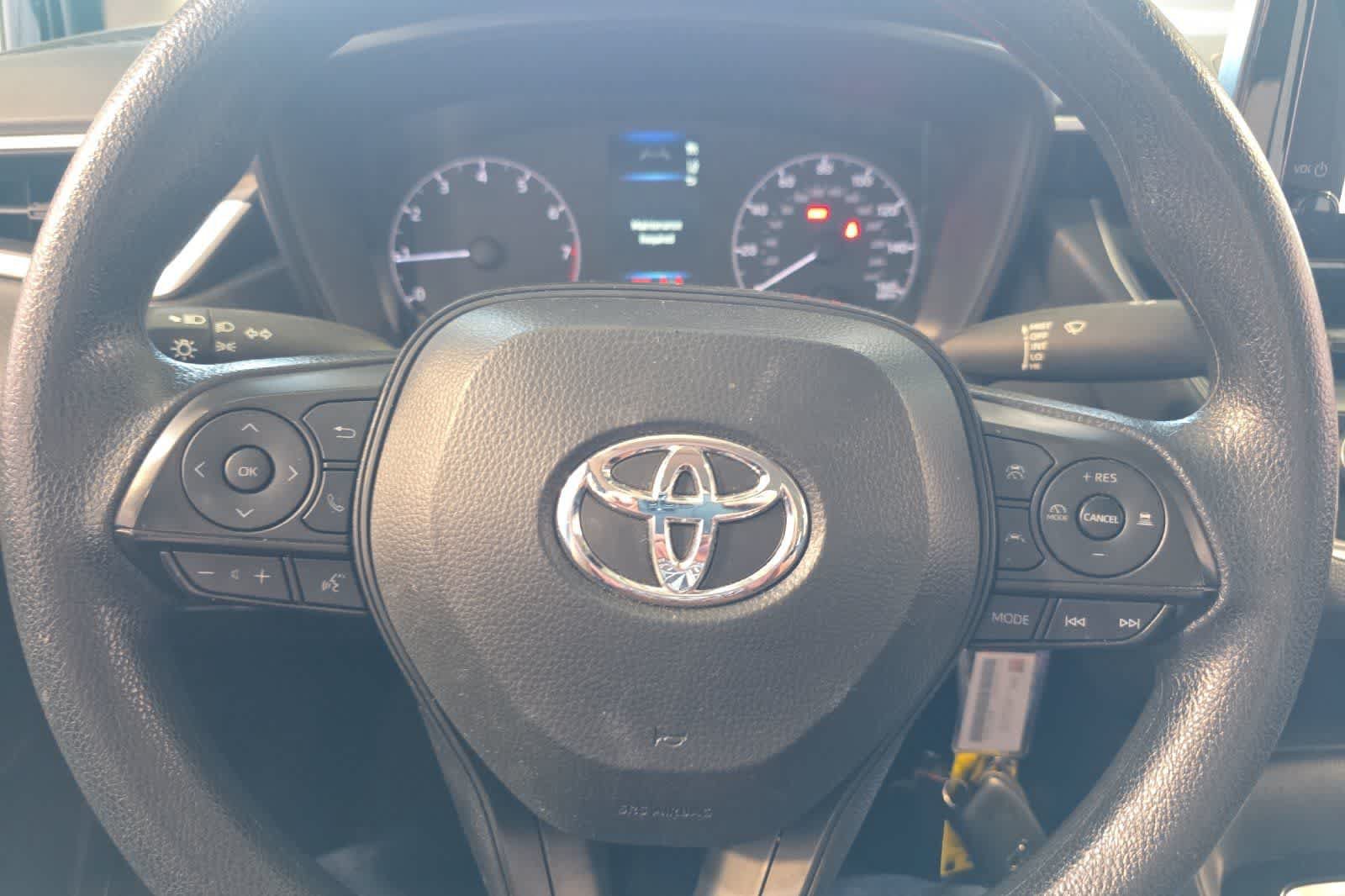 Used 2024 Toyota Corolla LE FWD image 23