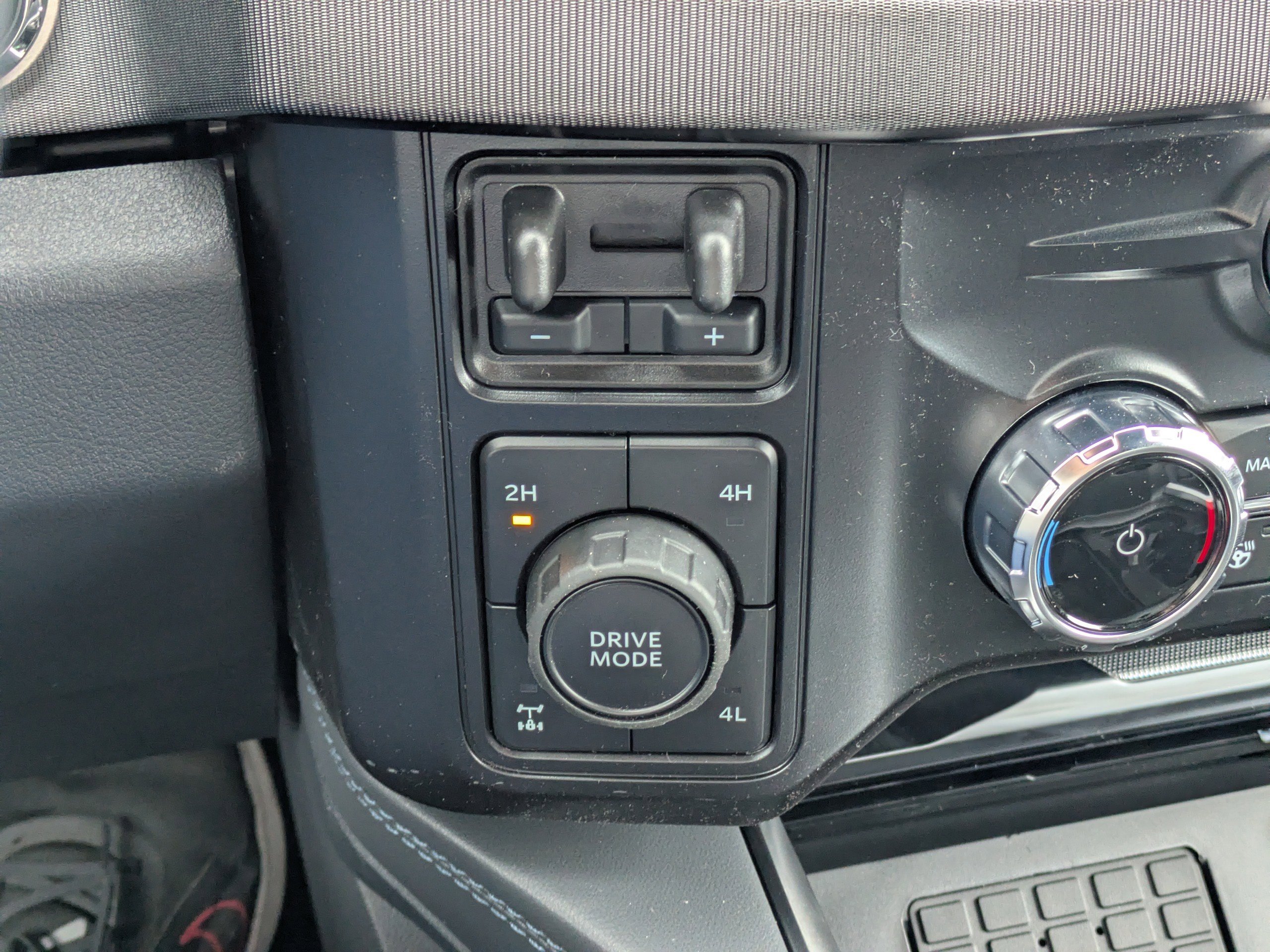 New 2026 Ford F250 Platinum AWD/4WD image 30
