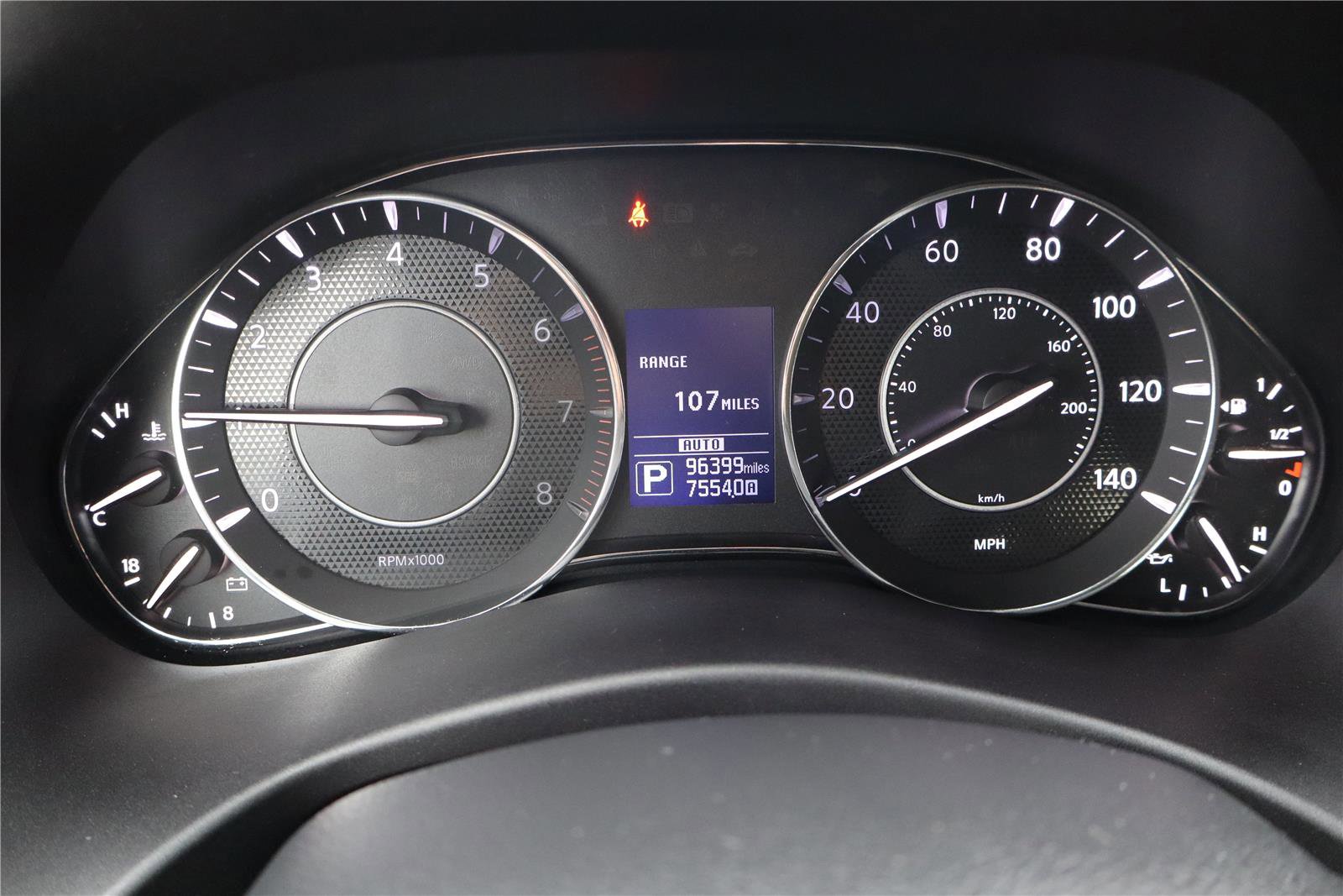 Used 2018 Nissan Armada Platinum w/ Interior Lighting Package image 19