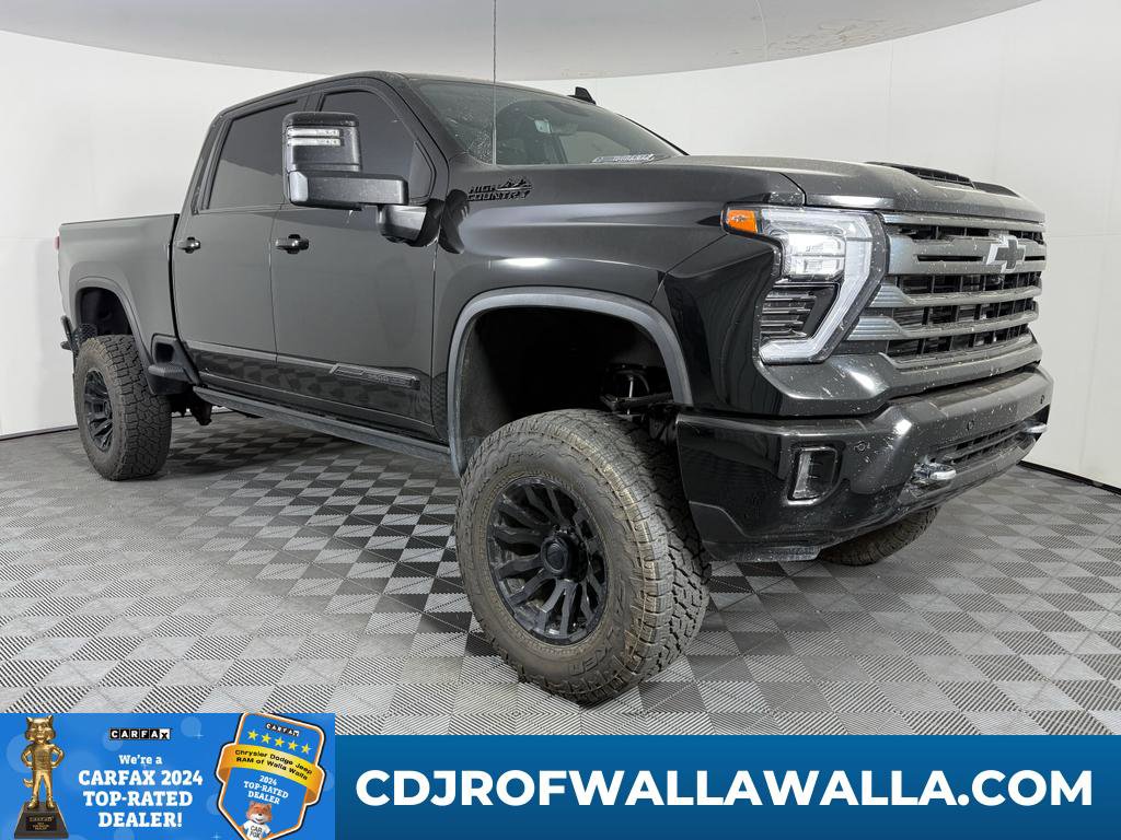 Used 2024 Chevrolet Silverado 3500 High Country w/ High Country Premium Package AWD/4WD image 1