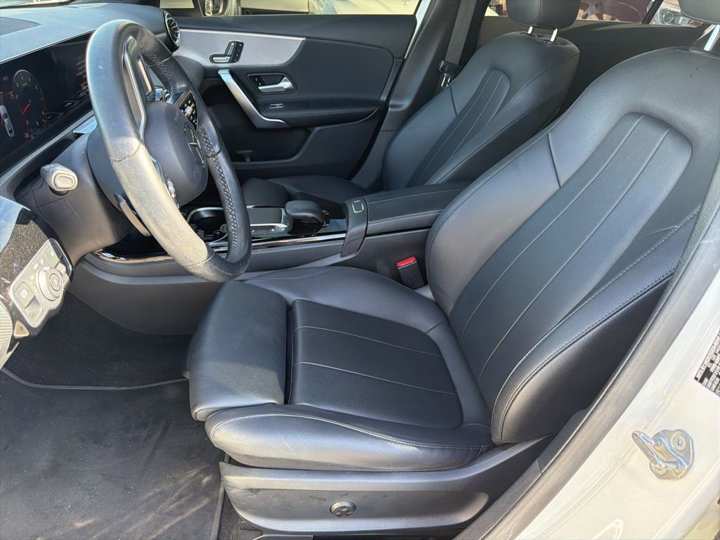 Used 2022 Mercedes-Benz A 220 image 8