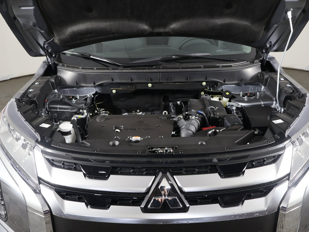 New 2027 Mitsubishi Outlander Sport SE AWD/4WD image 17