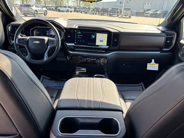 Certified 2024 Chevrolet Silverado 1500 High Country w/ Technology Package AWD/4WD image 22