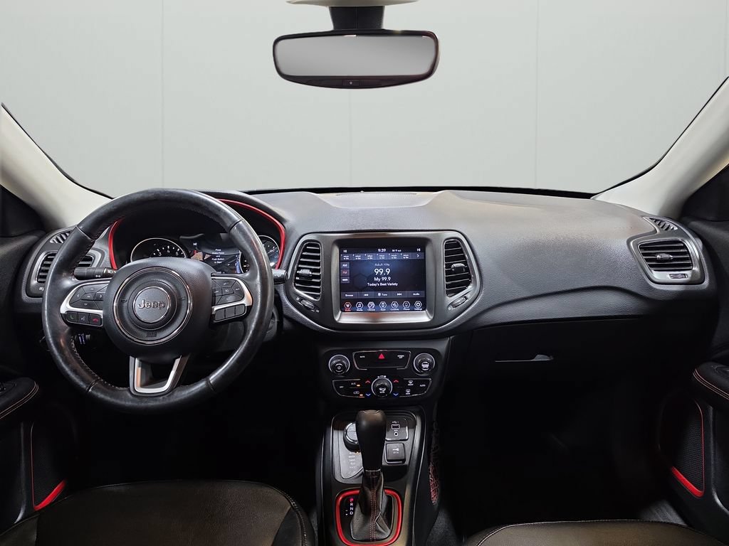 Used 2020 Jeep Compass Trailhawk w/ Leather Interior Group AWD/4WD image 14