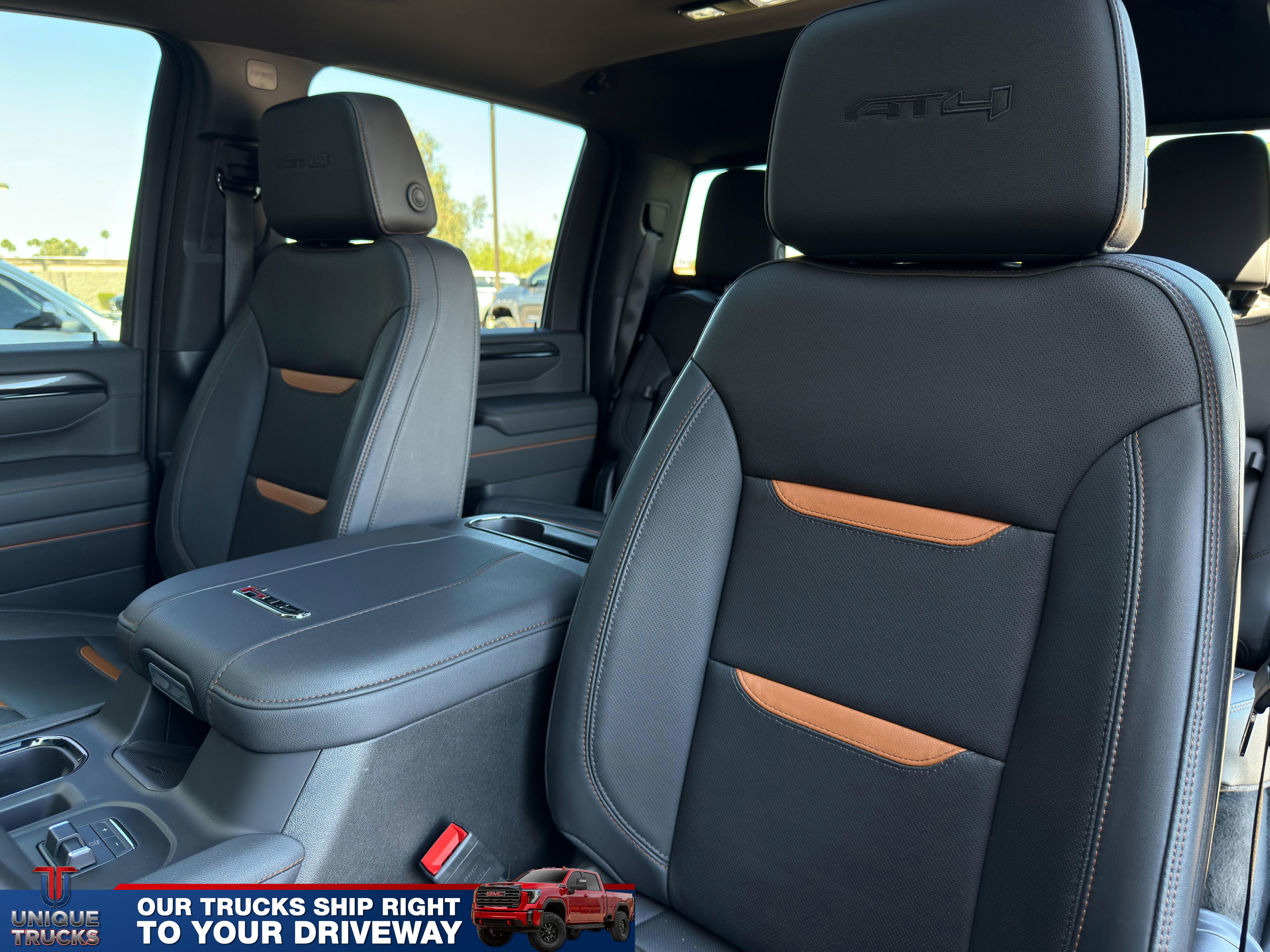 Used 2025 GMC Sierra 2500 AT4 w/ AT4 Premium Plus Package AWD/4WD image 20