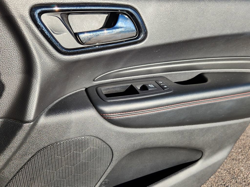 Certified 2025 Dodge Durango GT image 16