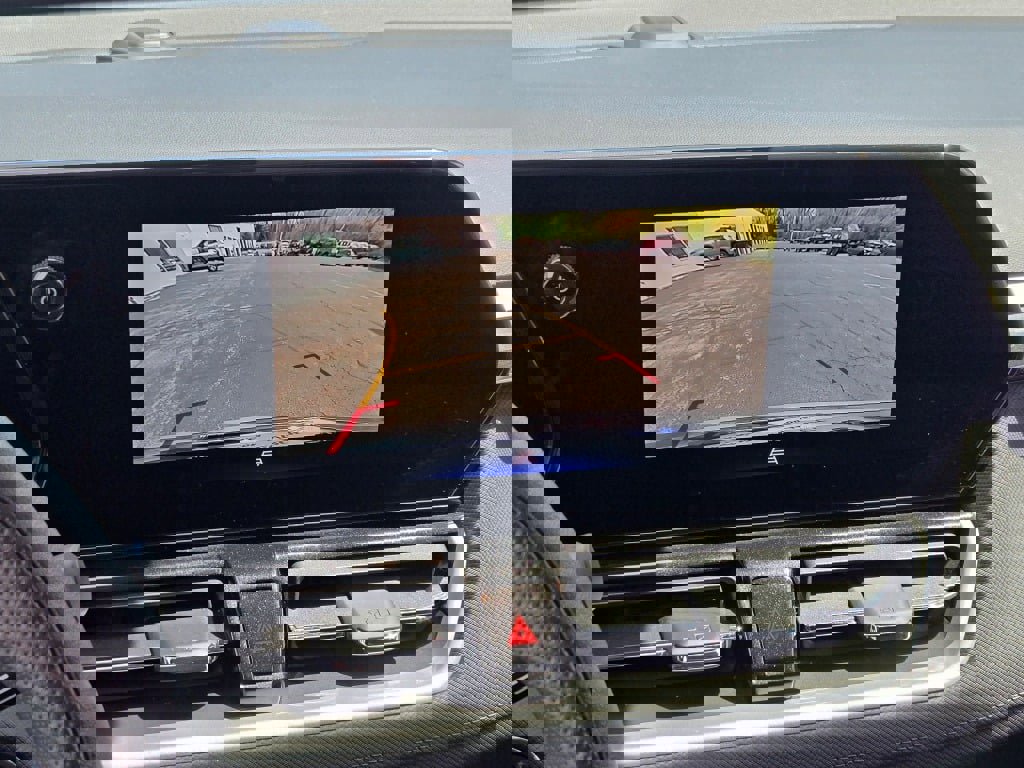 Certified 2025 Chevrolet TrailBlazer LT AWD/4WD image 24