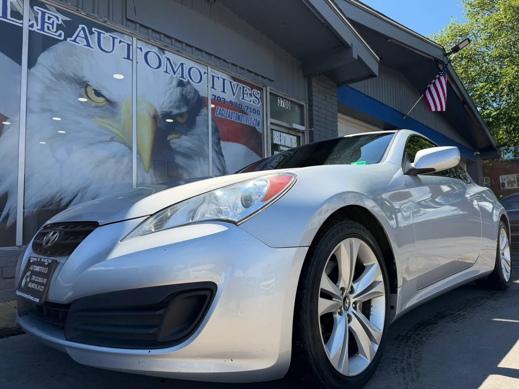 Used 2011 Hyundai Genesis 2.0T RWD image 6