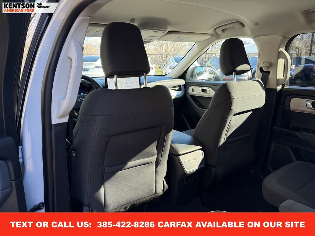 Used 2025 Ford Explorer Active image 32