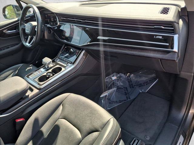 Used 2024 Audi Q7 3.0T Premium Plus AWD/4WD image 24