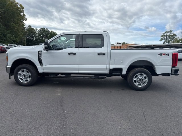 New 2026 Ford F250 XLT image 2