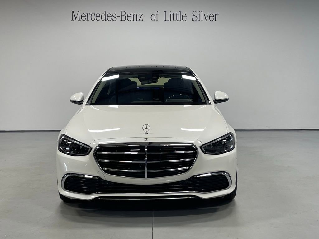 Used 2023 Mercedes-Benz S 580e 4MATIC Sedan w/ 3D Technology Package image 9