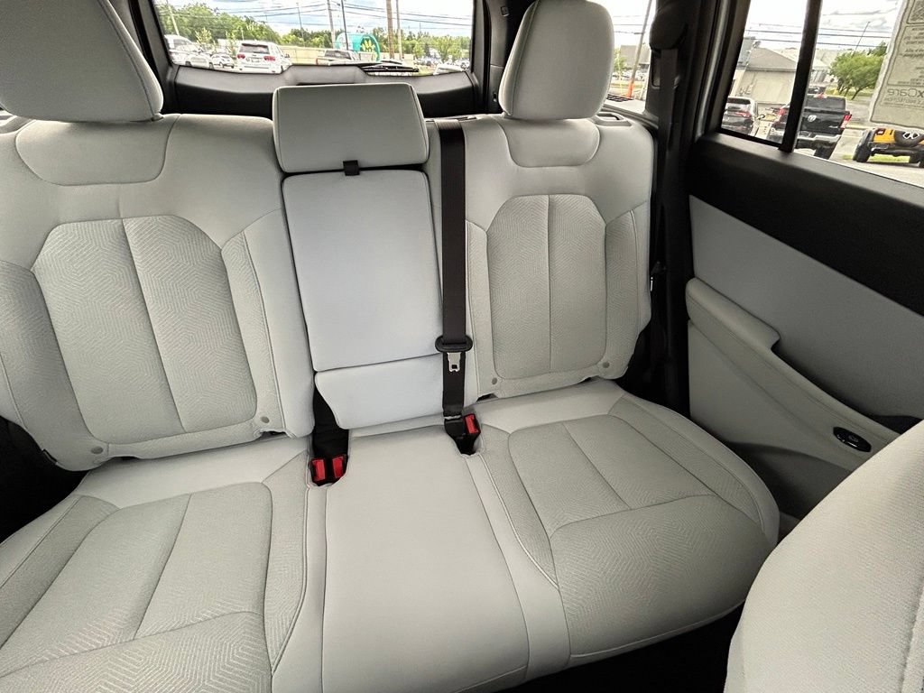 New 2026 Jeep Cherokee Limited AWD/4WD image 14