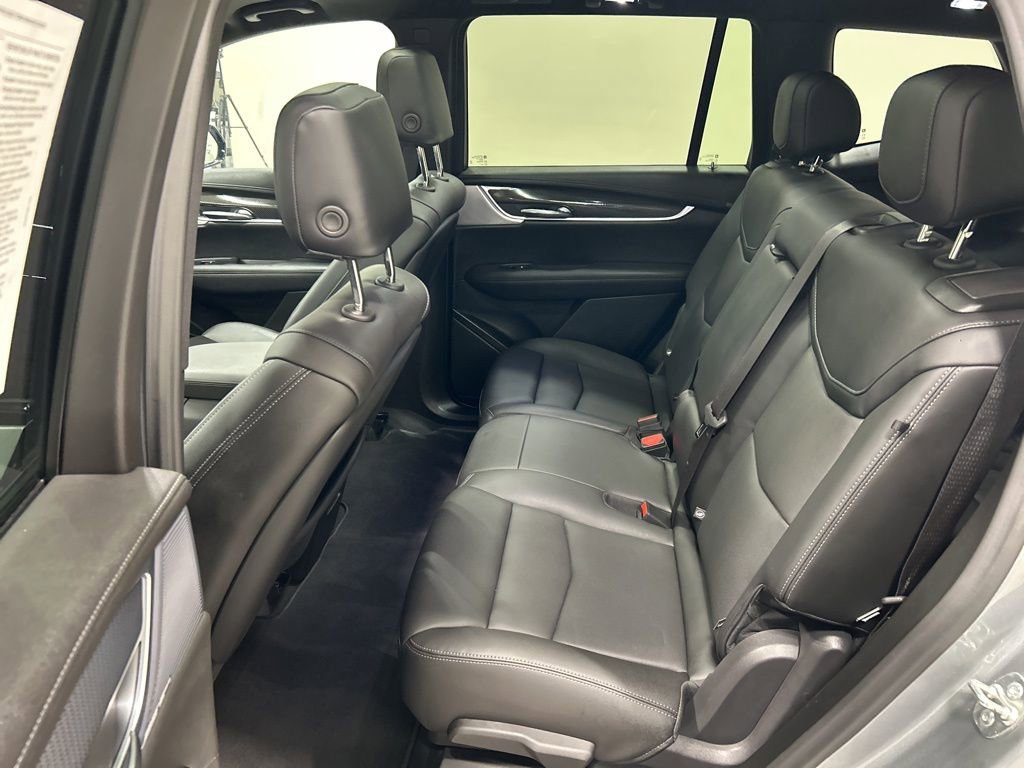 Used 2024 Cadillac XT6 Sport image 26
