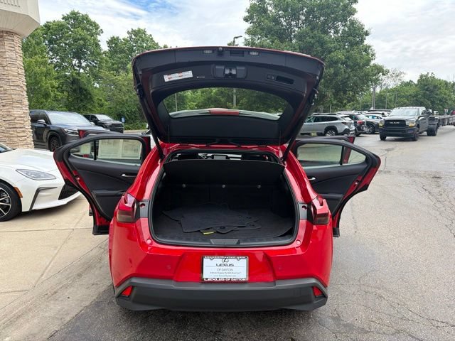 Used 2025 Lexus UX 300h FWD w/ Accessory Package (Z2) image 10