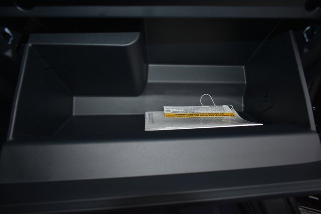 Used 2025 Ford Explorer ST image 55