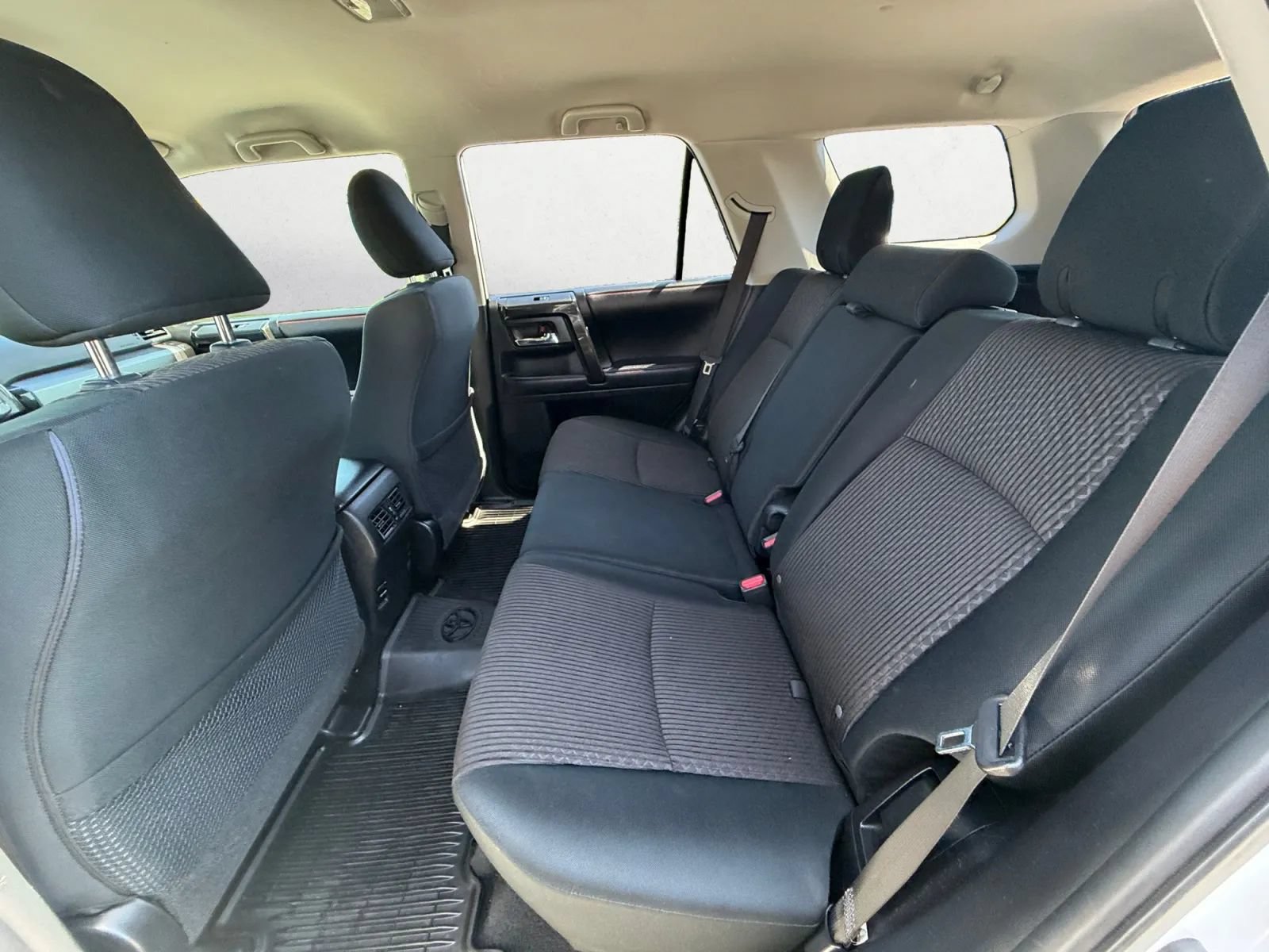 Used 2018 Toyota 4Runner TRD Off-Road AWD/4WD image 23