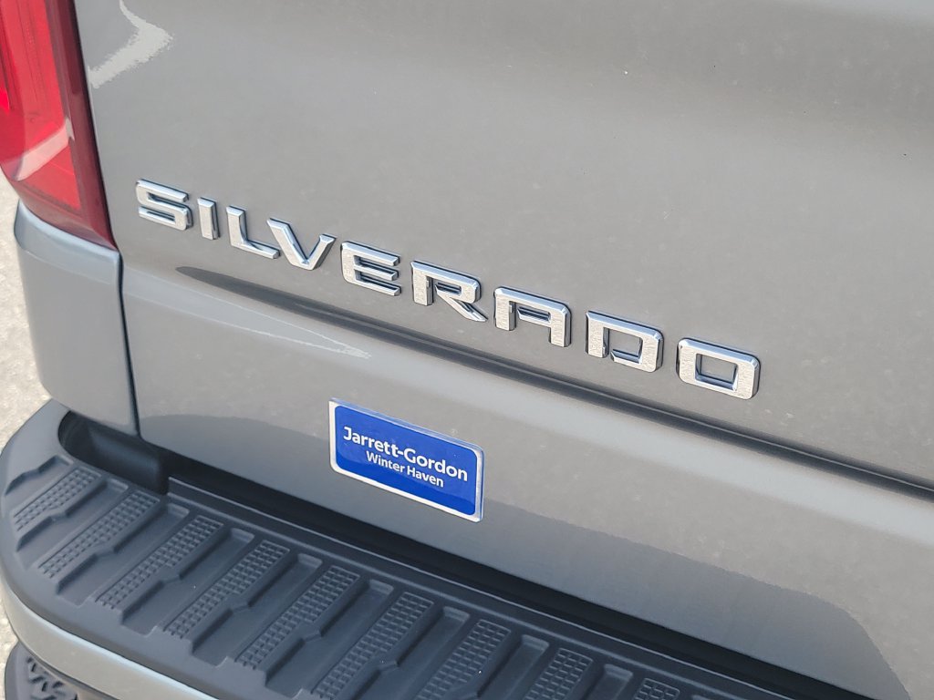 Used 2025 Chevrolet Silverado 1500 High Country w/ High Country Premium Package AWD/4WD image 7