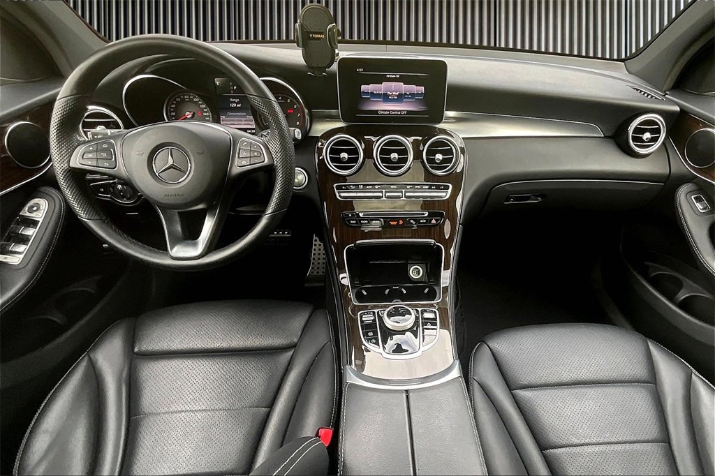 Used 2019 Mercedes-Benz GLC 300 4MATIC image 15