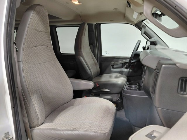 Used 2019 Chevrolet Express 3500 LT w/ LT Preferred Equipment Group image 21