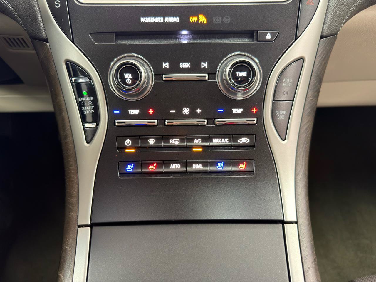 Used 2019 Lincoln Nautilus Reserve AWD/4WD image 22
