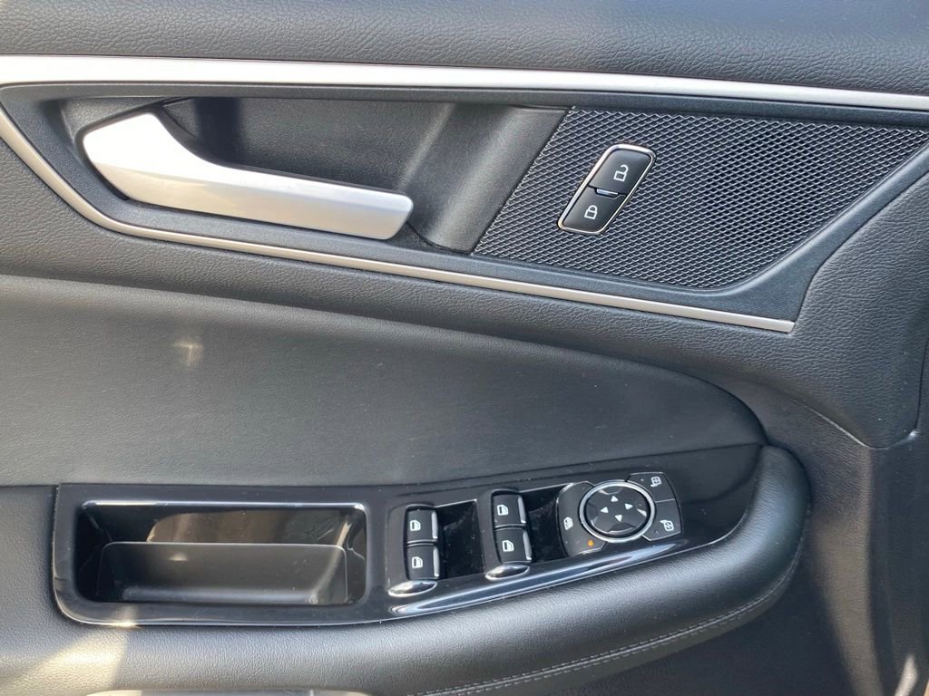 Used 2020 Ford Edge SEL w/ Convenience Package AWD/4WD image 24
