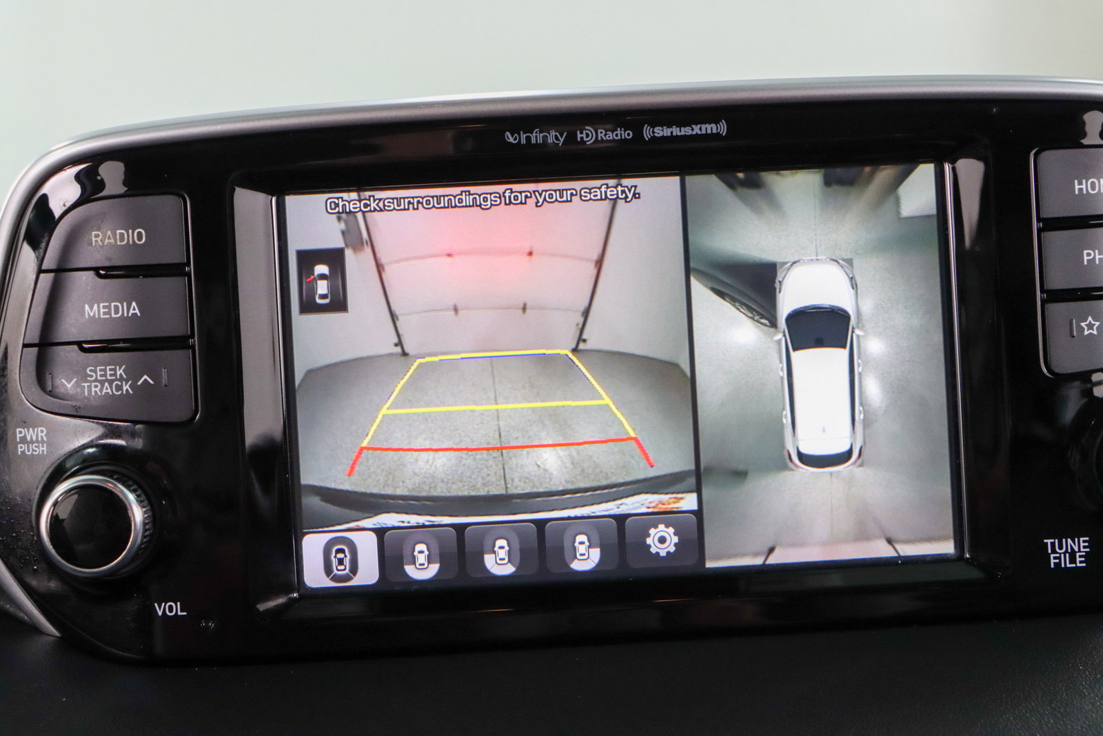 Used 2020 Hyundai Tucson Limited image 18