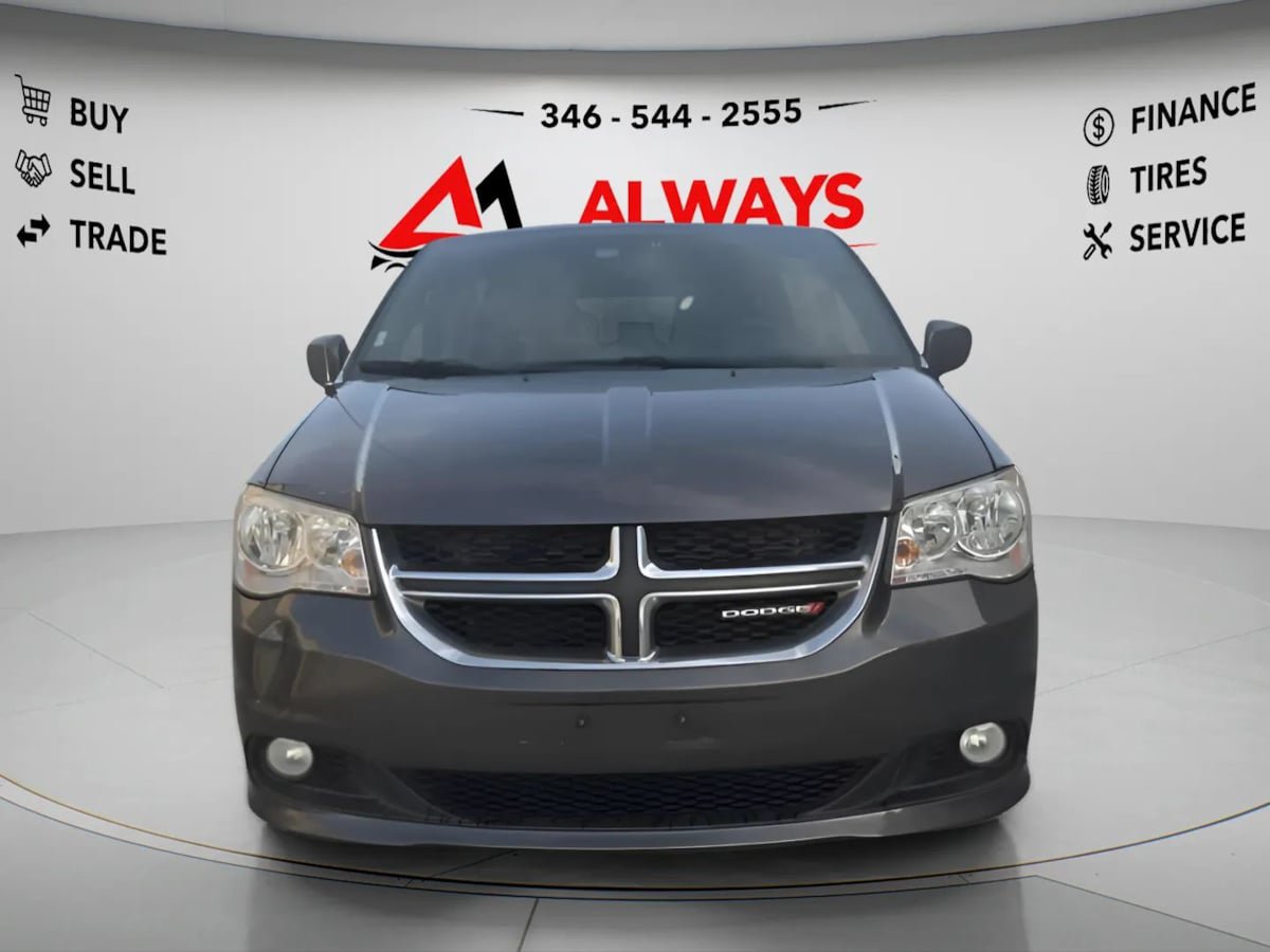 Used 2017 Dodge Grand Caravan SXT FWD image 7
