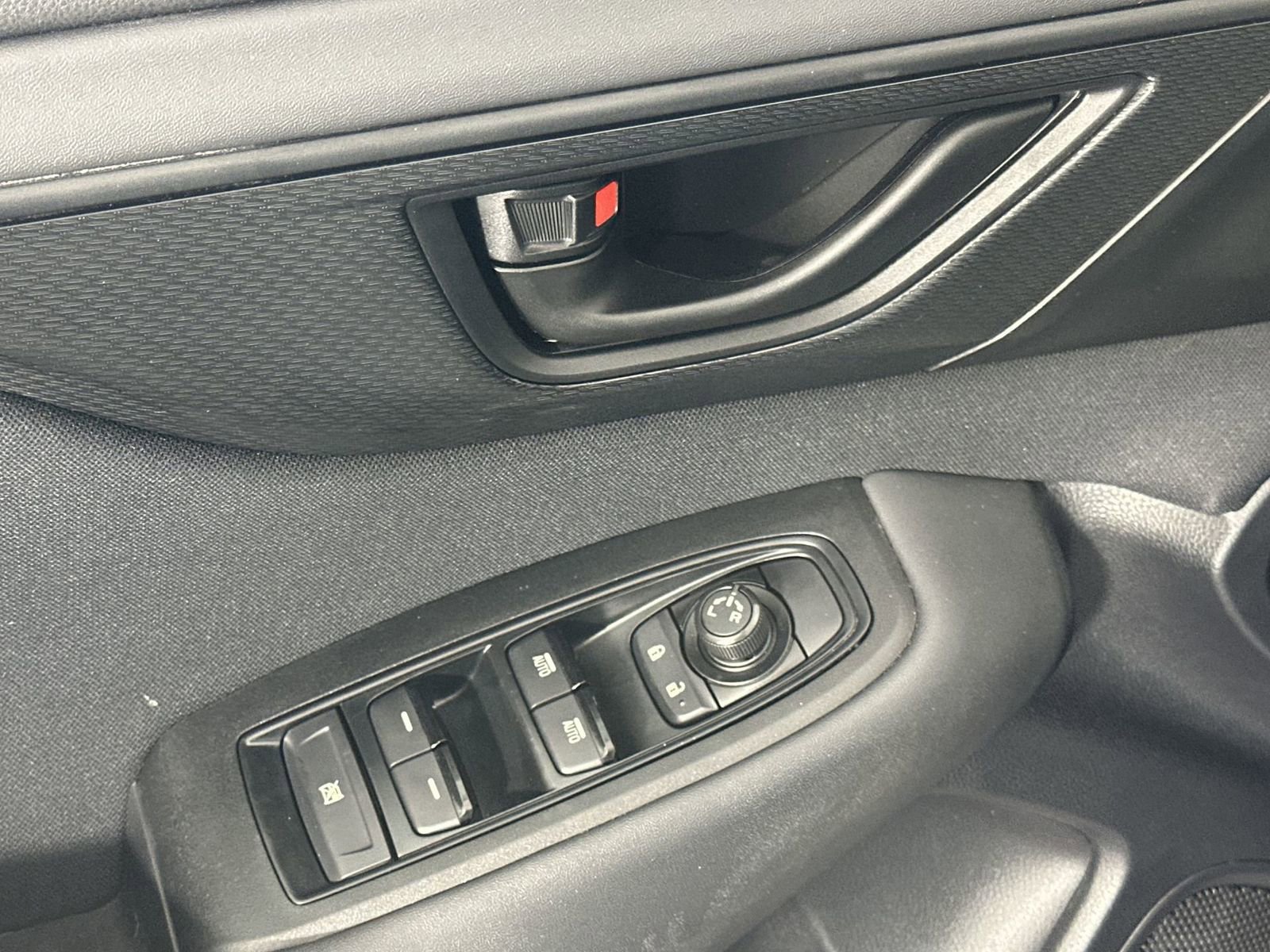 Used 2022 Subaru Legacy image 13