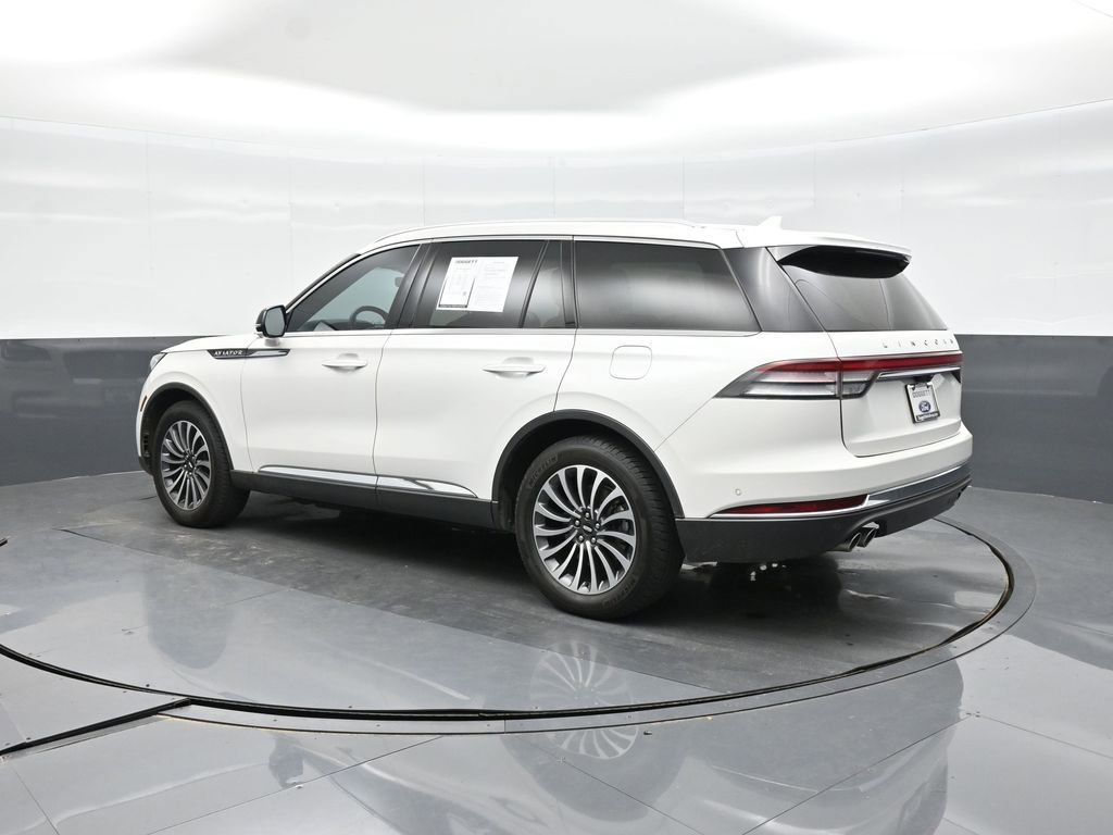 Used 2022 Lincoln Aviator Reserve w/ Equipment Group 201A RWD image 4