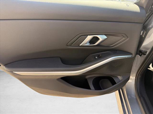Used 2025 BMW 330i xDrive Sedan image 10