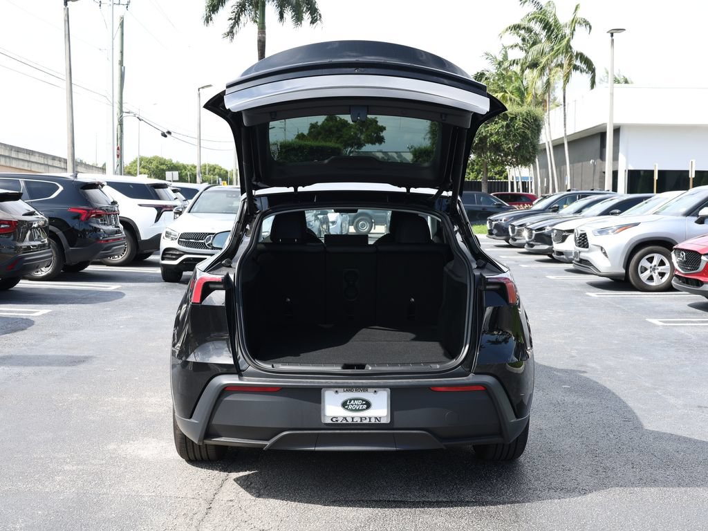 Used 2026 Tesla Model Y 2WD image 7