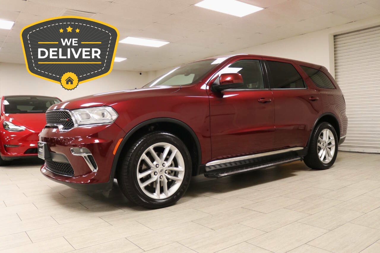 Used 2021 Dodge Durango SXT w/ 3rd Row Seating Group image 2
