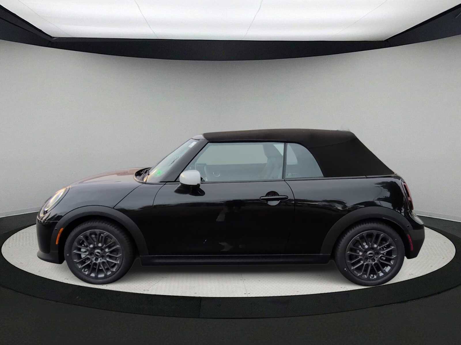 Used 2026 MINI Cooper S image 5