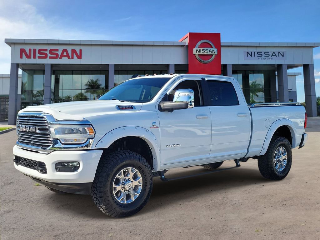 Used 2024 RAM 2500 Laramie w/ Towing Technology Group image 8