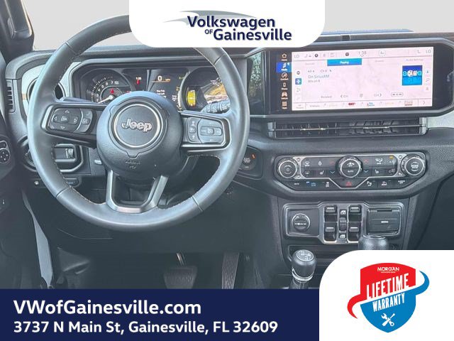 Used 2024 Jeep Wrangler Unlimited w/ Convenience Group AWD/4WD image 15