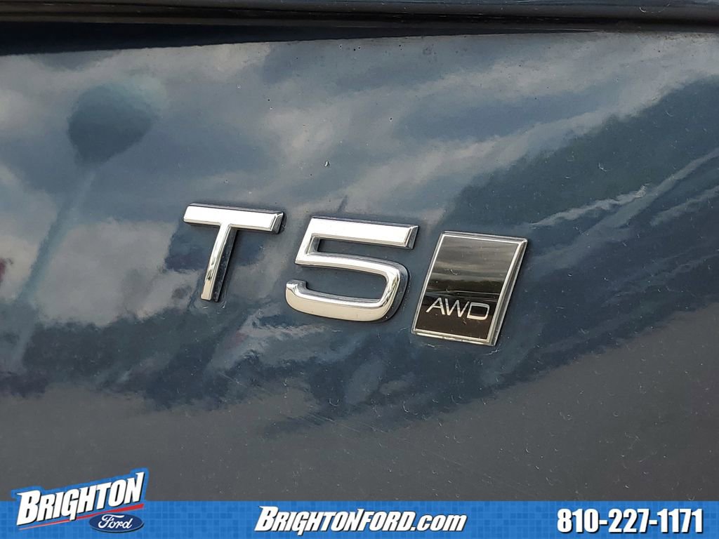 Used 2022 Volvo XC90 T5 Momentum w/ Climate Package AWD/4WD image 6
