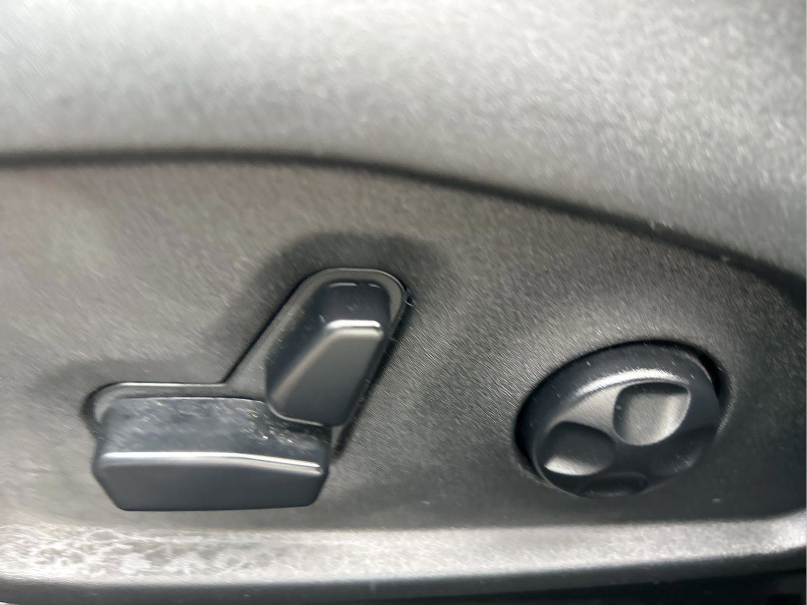 Certified 2020 Jeep Compass Limited image 27