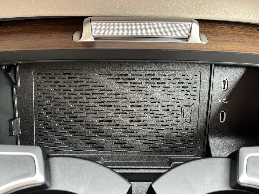 Used 2025 Mercedes-Benz GLS 450 4MATIC image 44