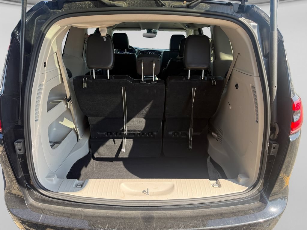 Used 2024 Chrysler Pacifica Touring-L FWD image 44