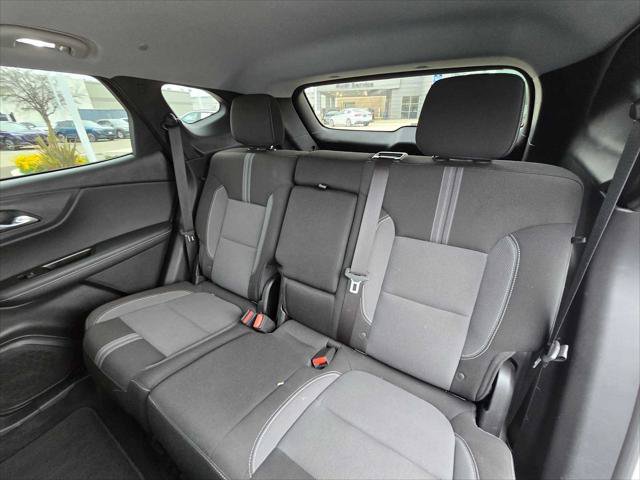 Used 2025 Chevrolet Blazer LT AWD/4WD image 16