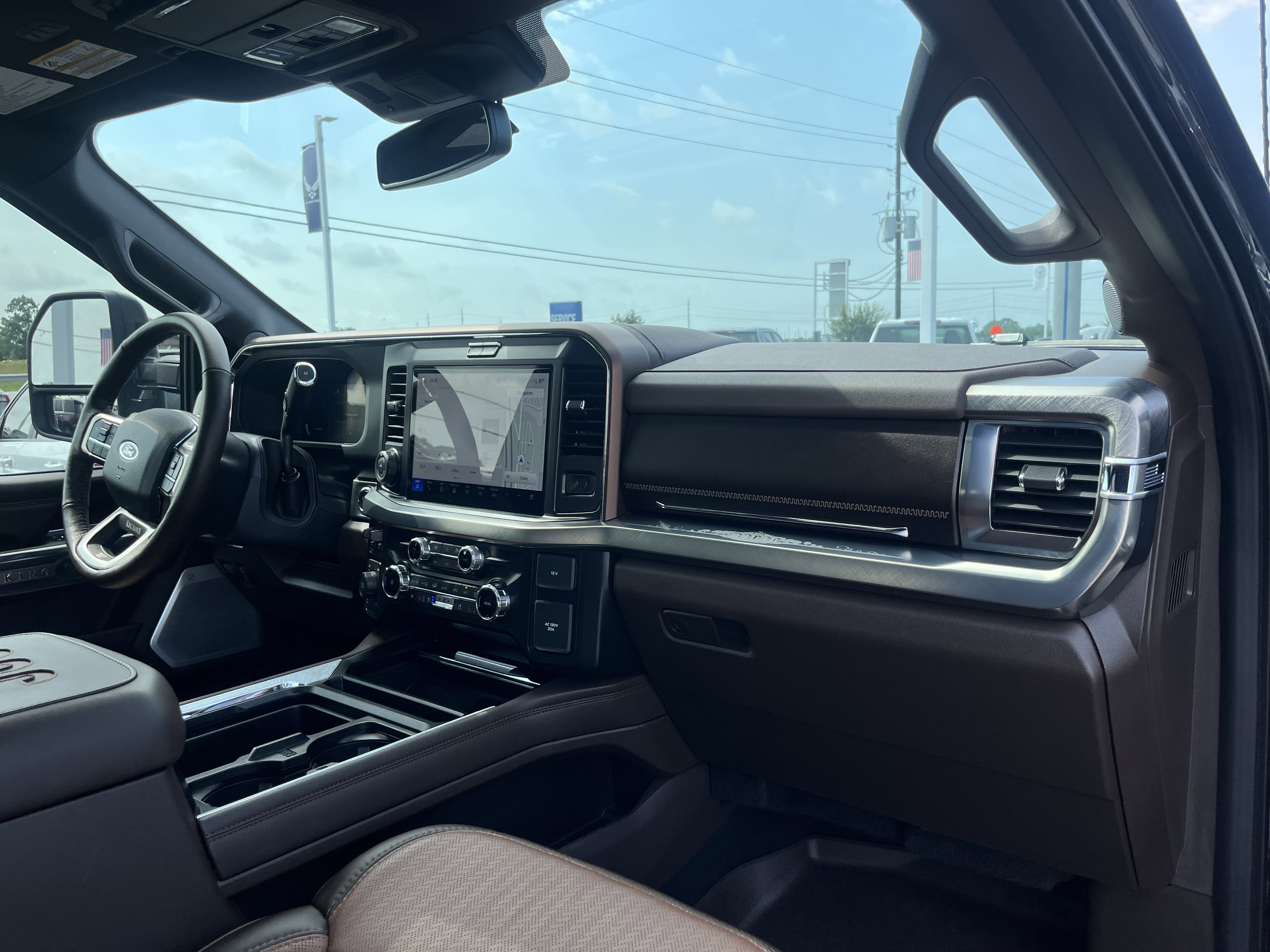 Used 2025 Ford F250 King Ranch AWD/4WD image 17