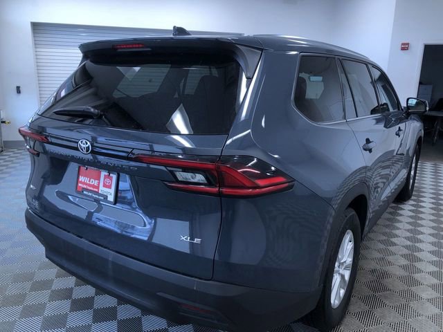 Used 2025 Toyota Grand Highlander XLE image 36