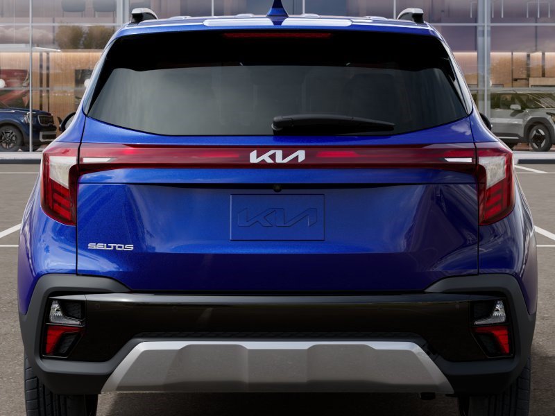 New 2026 Kia Seltos S FWD image 13