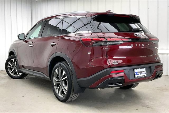 Certified 2025 INFINITI QX60 Luxe image 12