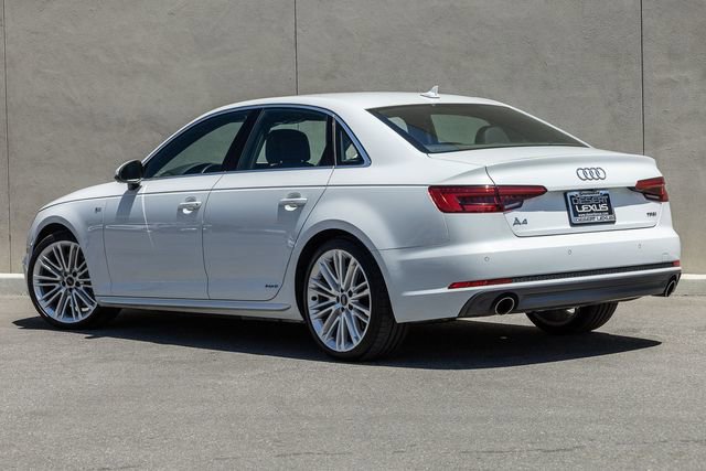 Used 2017 Audi A4 2.0T Prestige w/ Prestige Package FWD image 3